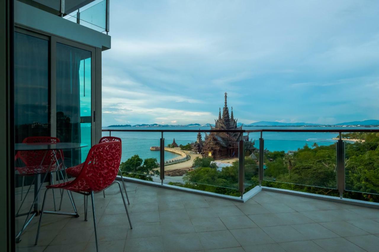 Ferienwohnung Sanctuary Luxury Penthouse Pattaya Exterior foto